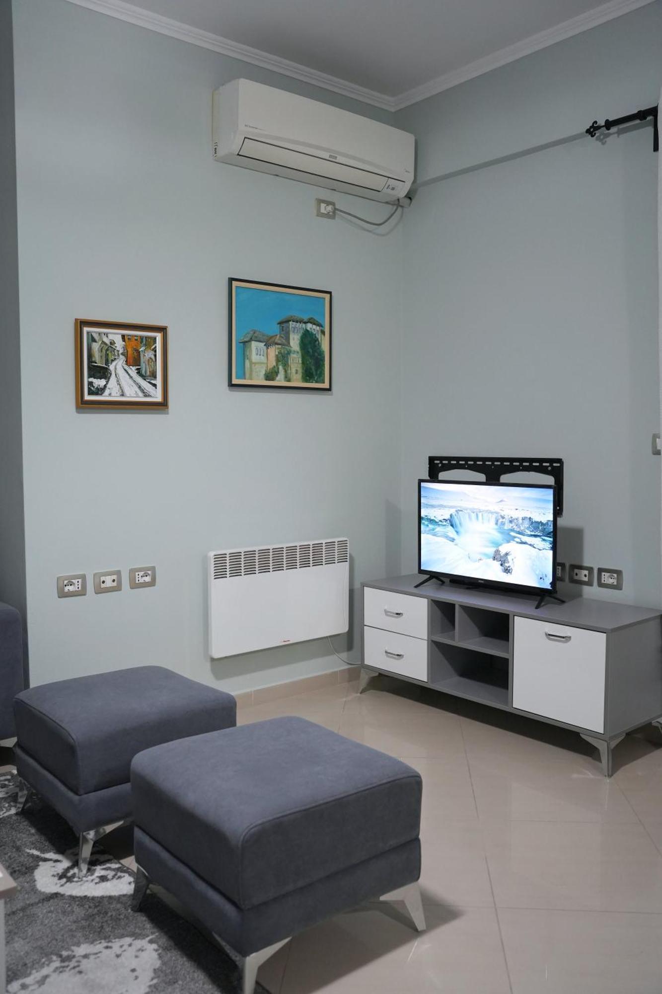Apartament Duzgo Gjirokaster Ngoại thất bức ảnh